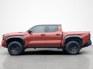 Used 2024 Toyota Tacoma TRD Pro AWD/4WD video 2