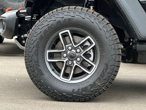 New 2026 Jeep Gladiator Mojave AWD/4WD image 23