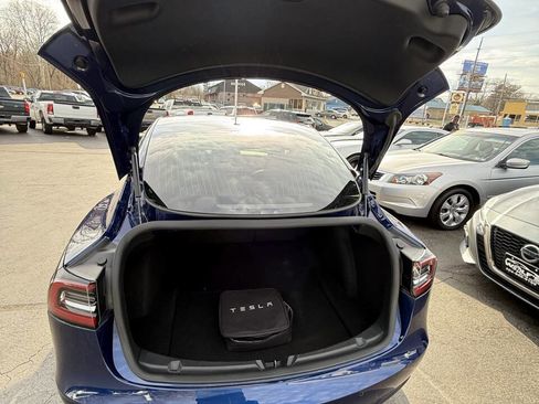 Used 2018 Tesla Model 3 Long Range image 18