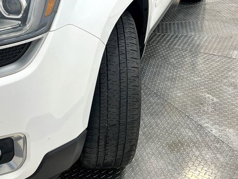 Used 2017 GMC Acadia Limited SLT AWD/4WD image 42