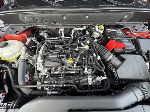 Certified 2023 Ford Bronco Sport Outer Banks w/ Tech Package image 32