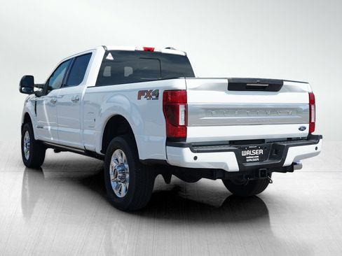 Used 2022 Ford F350 Platinum AWD/4WD image 3