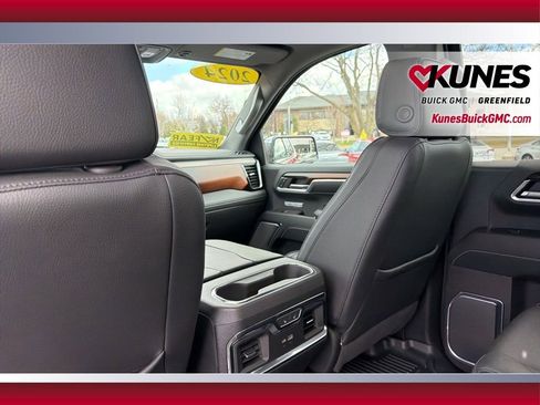 Used 2024 GMC Sierra 1500 Denali w/ Technology Package AWD/4WD image 38