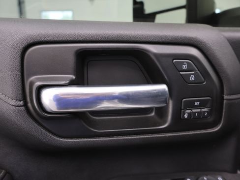 Used 2020 GMC Sierra 3500 SLT w/ SLT Convenience Package AWD/4WD image 41
