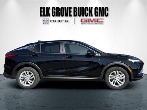 New 2026 Buick Envista Preferred image 3