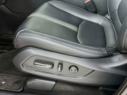 Used 2023 Honda Pilot EX-L image 9