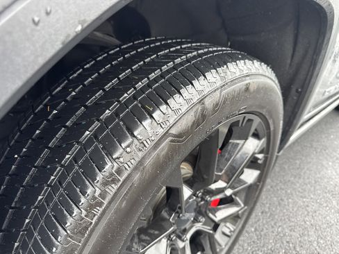 Used 2024 GMC Sierra 1500 Denali Ultimate image 15