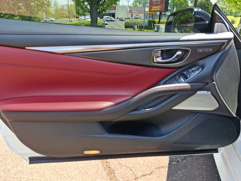 Certified 2022 INFINITI Q60 Red Sport 400 w/ Carbon Fiber Package AWD/4WD image 11