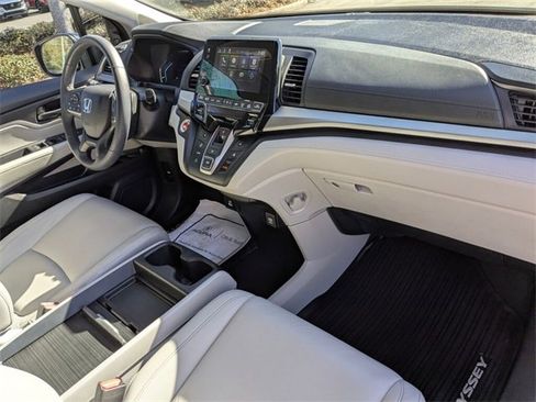 Certified 2023 Honda Odyssey EX-L image 39