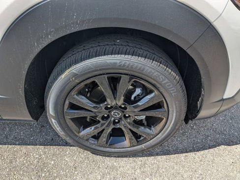 Used 2025 MAZDA CX-30 2.5 Turbo w/ Premium Package image 11