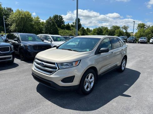 Used 2017 Ford Edge SE AWD/4WD image 1