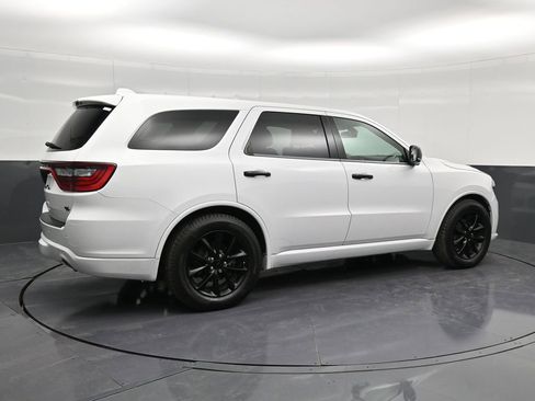 Used 2018 Dodge Durango R/T w/ Blacktop Package RWD image 3