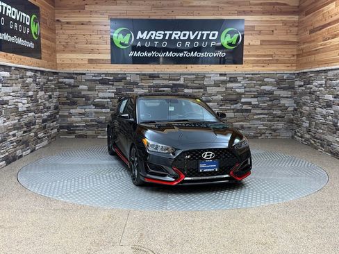 Used 2022 Hyundai Veloster N image 2