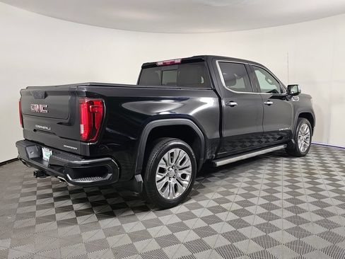 Used 2022 GMC Sierra 1500 Denali w/ Denali Reserve Package AWD/4WD image 7