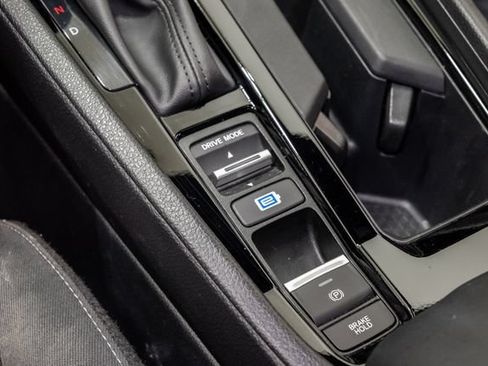 Used 2024 Honda Accord Sport image 24