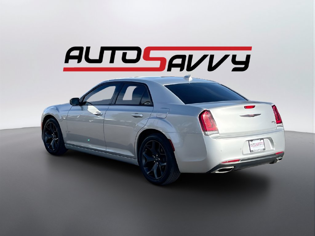 Used 2023 Chrysler 300 S RWD image 5