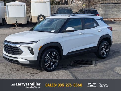 New 2025 Chevrolet TrailBlazer LT w/ LT Cold Weather Package image 1