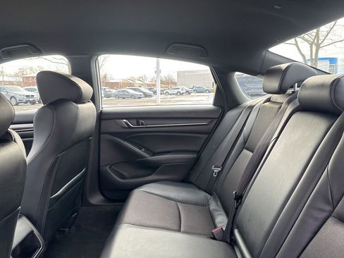 Certified 2018 Honda Accord Sport image 20