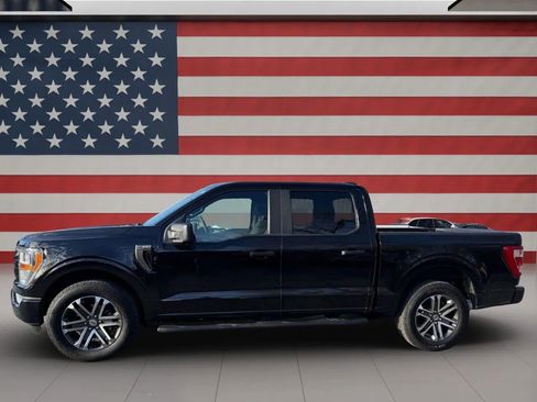 Used 2021 Ford F150 XL w/ STX Appearance Package RWD image 2