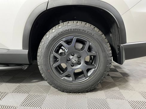 New 2026 Honda Pilot TrailSport image 18