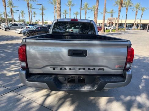 Used 2018 Toyota Tacoma SR w/ SR Convenience Package RWD image 4