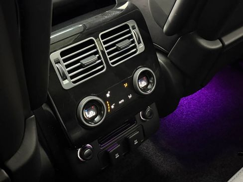 Used 2018 Land Rover Range Rover Supercharged image 38