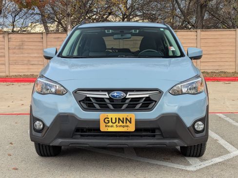 Used 2023 Subaru Crosstrek 2.0i Premium image 9