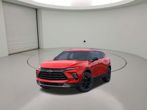 New 2025 Chevrolet Blazer LT w/ Convenience Package image 8
