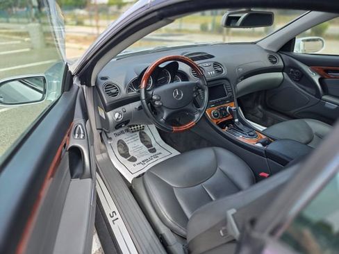 Used 2006 Mercedes-Benz SL 500 image 26
