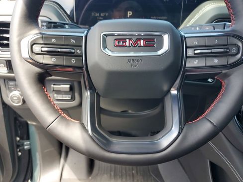 New 2026 GMC Yukon AT4 Ultimate w/ LPO, Floor Liner Package AWD/4WD image 13