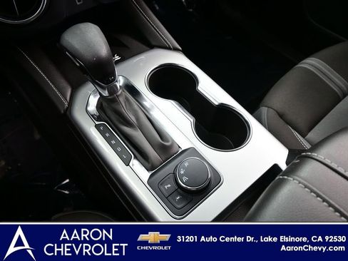 New 2025 Chevrolet Blazer LT w/ Convenience Package image 16