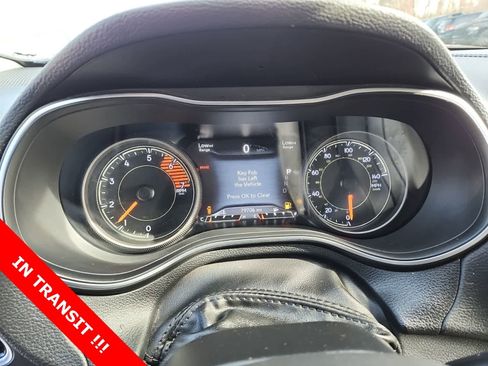 Certified 2019 Jeep Cherokee Limited image 9