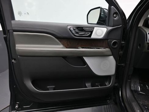 Used 2023 Lincoln Navigator Black Label AWD/4WD image 16