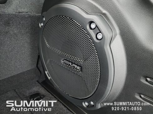 New 2025 Jeep Wrangler Sahara w/ Technology Group image 30