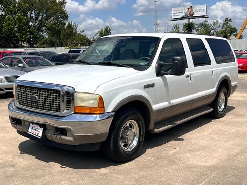 Used 2001 Ford Excursion Limited image 9