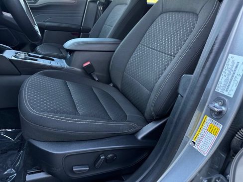 Certified 2024 Ford Escape Active AWD/4WD image 6