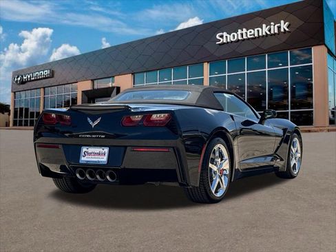 Used 2014 Chevrolet Corvette Stingray Convertible w/ 3LT Preferred Equipment Group RWD image 6