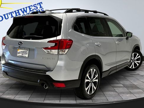 Used 2020 Subaru Forester Limited w/ Popular Package #3 AWD/4WD image 7