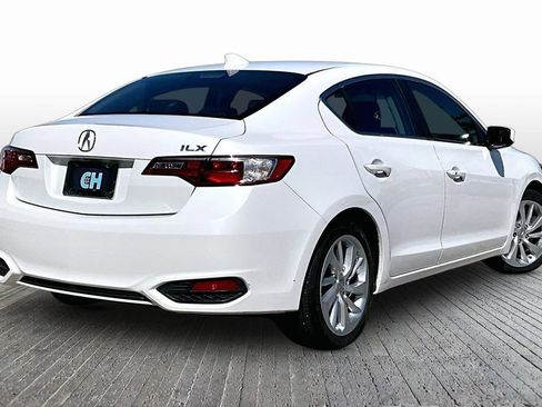 Used 2016 Acura ILX FWD image 9