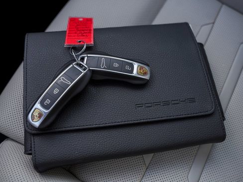 Used 2020 Porsche Panamera 4 Executive w/ Premium Package Plus image 30