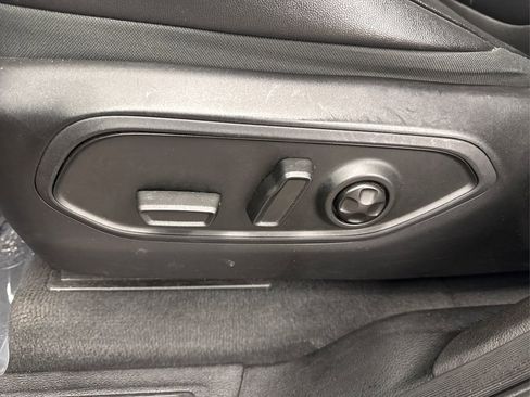 Used 2024 Jeep Grand Cherokee Limited 4xe image 41