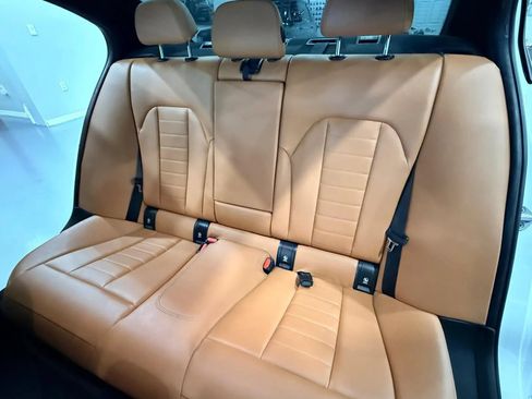 Used 2020 BMW 330i Sedan w/ Convenience Package RWD image 12