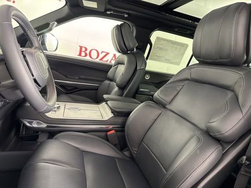 New 2025 Lincoln Navigator Reserve w/ Jet Appearance Package image 13