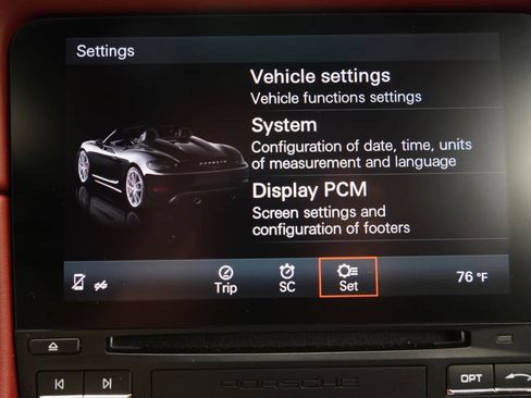 Used 2020 Porsche 718 Boxster Spyder RWD image 97
