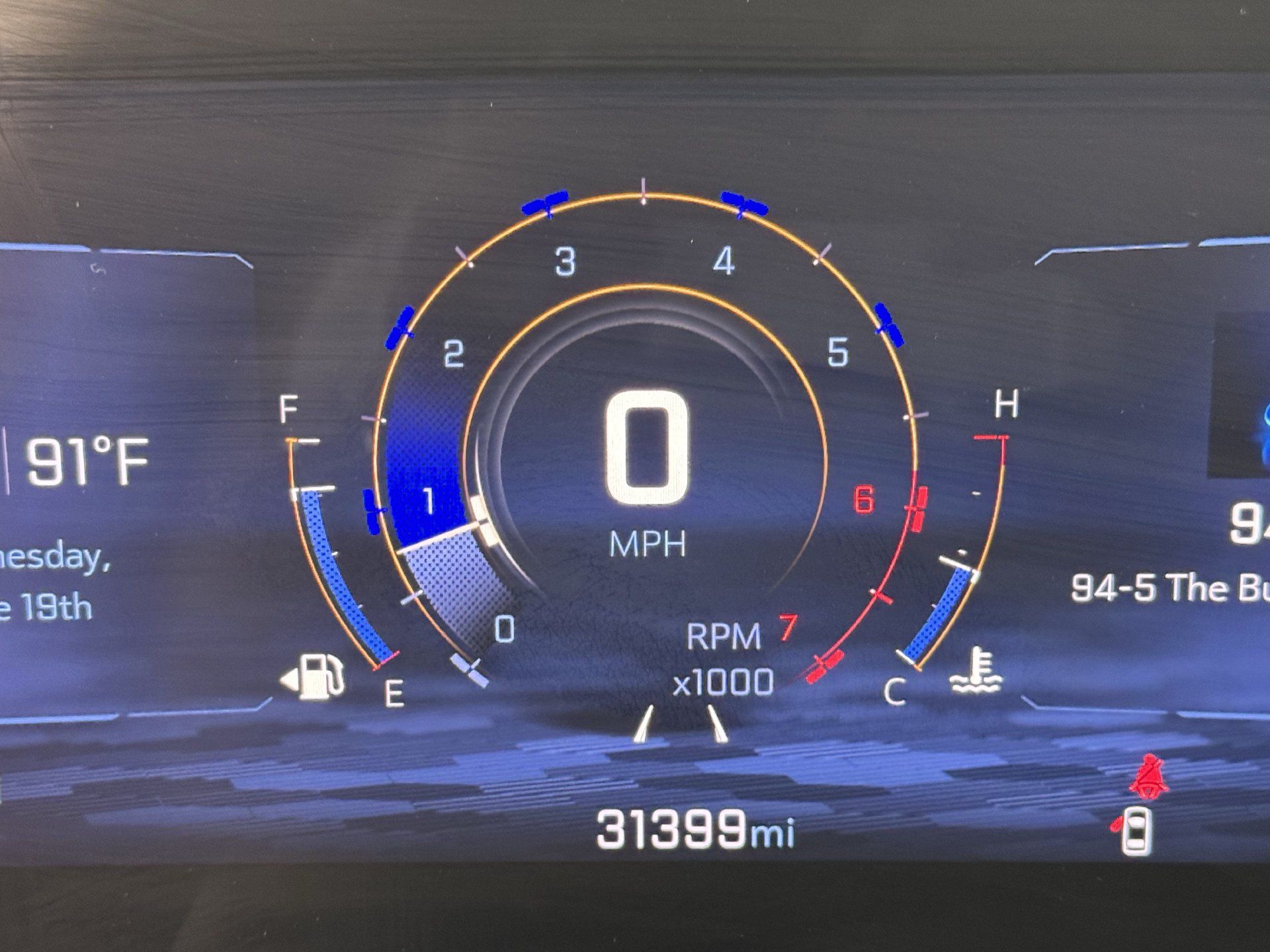 Used 2025 Chevrolet Traverse LT FWD image 25