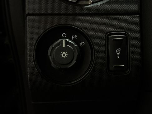 Used 2016 Ford F250 XLT w/ FX4 Off-Road Package image 8