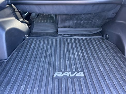 Used 2023 Toyota RAV4 LE image 15