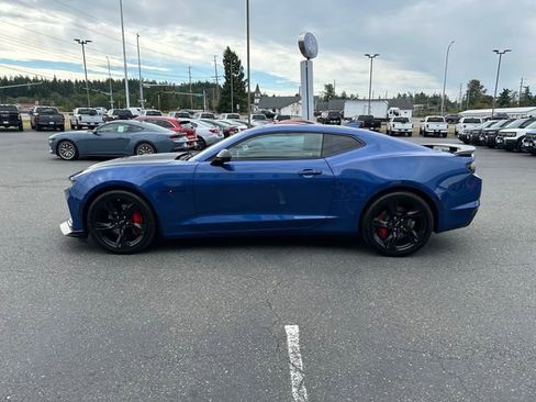 Used 2022 Chevrolet Camaro SS image 6