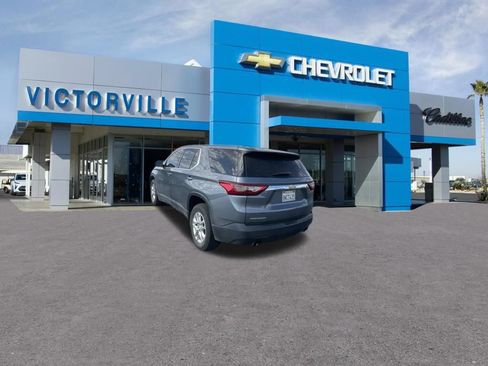 Used 2021 Chevrolet Traverse LS w/ LPO, Cargo Package FWD image 8