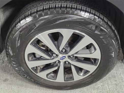 Certified 2024 Subaru Outback Premium image 10